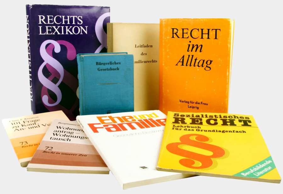 Various books on the subject of law in the GDR 