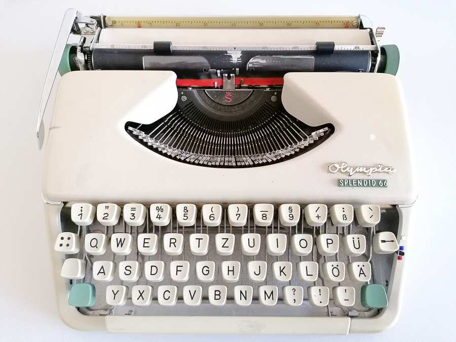 Schreibmaschine von Robert Havemann