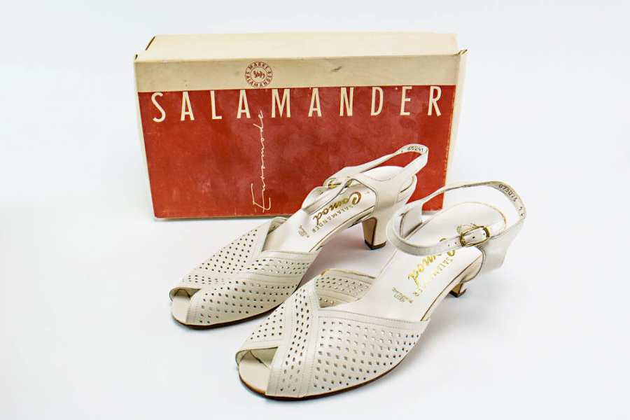 Schuhe der Marke »Salamander«