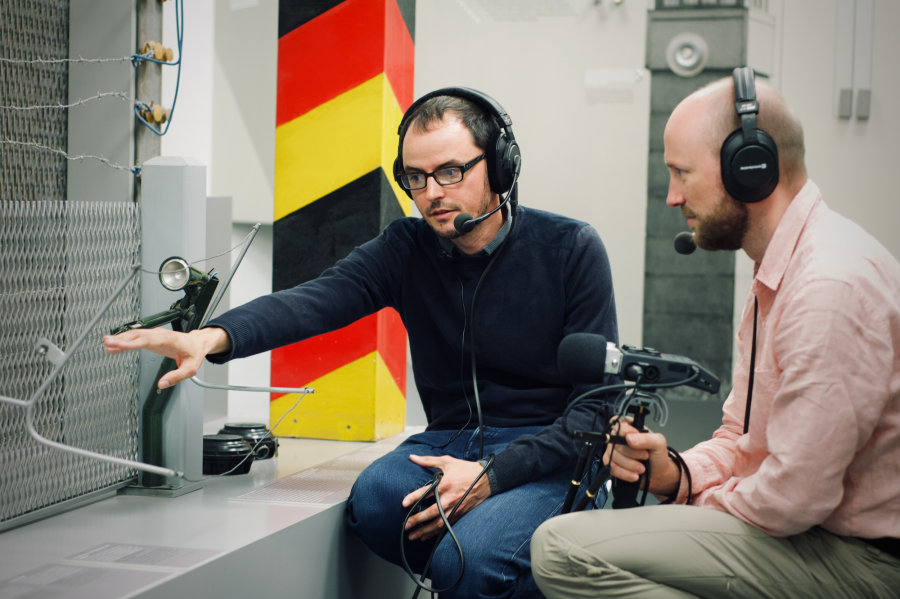 Bei der Aufnahme des Podcasts: Martin Fischer und Patrick Hoffmann im Grenzmuseum Eichsfeld