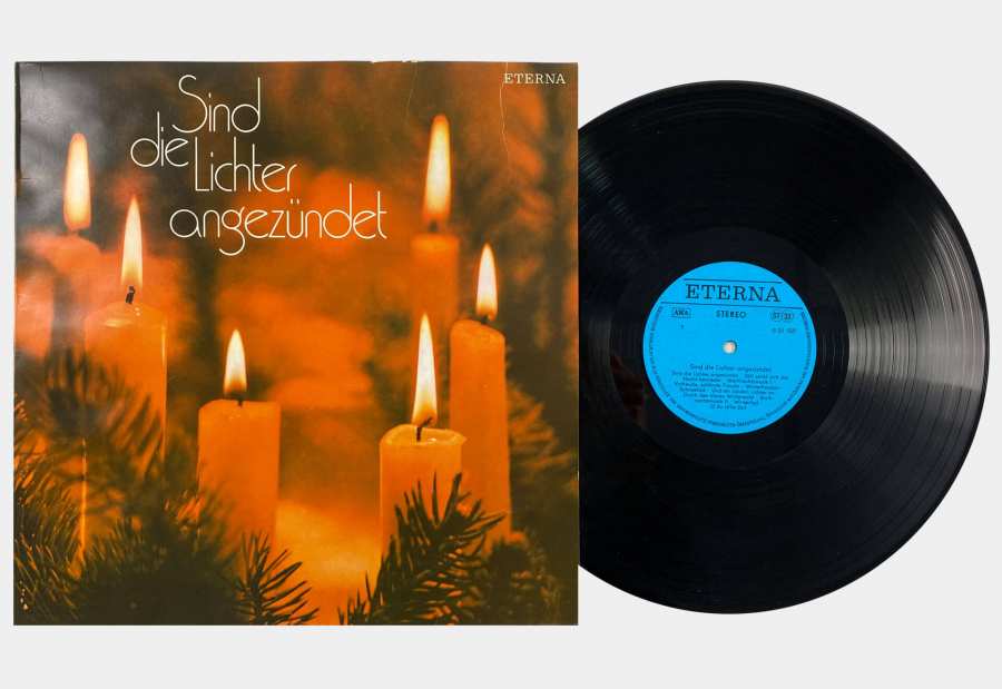 Record »Sind die Lichter angezuendet«. Imprint of glowing candles.