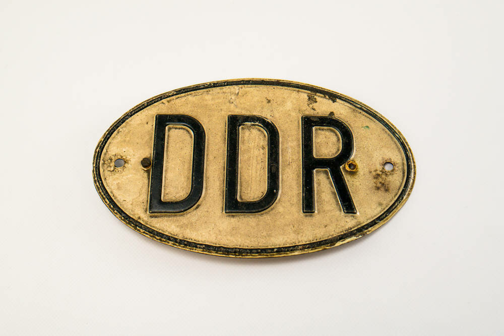 File:DDR-Spielzeug1.jpg - Wikimedia Commons
